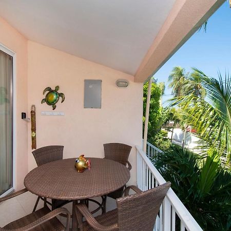 Beach Living At Island Pine Villas Blaw จอร์จทาวน์ ภายนอก รูปภาพ