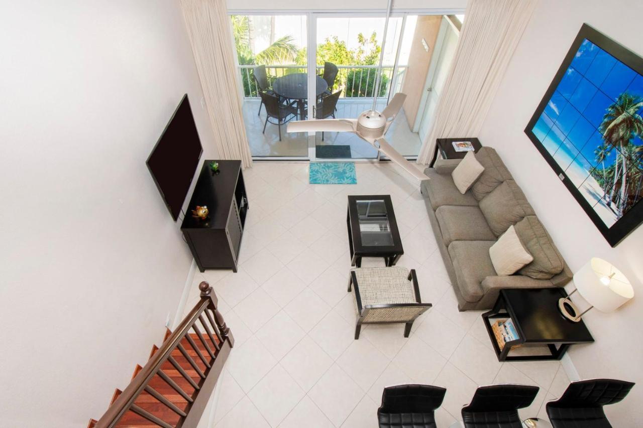 Beach Living At Island Pine Villas Blaw จอร์จทาวน์ ภายนอก รูปภาพ